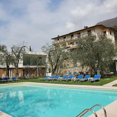 Augusta 3* Malcesine