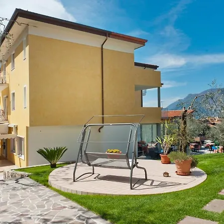 Augusta Hotel 3*