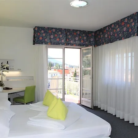 Augusta 3* Мальчезіне